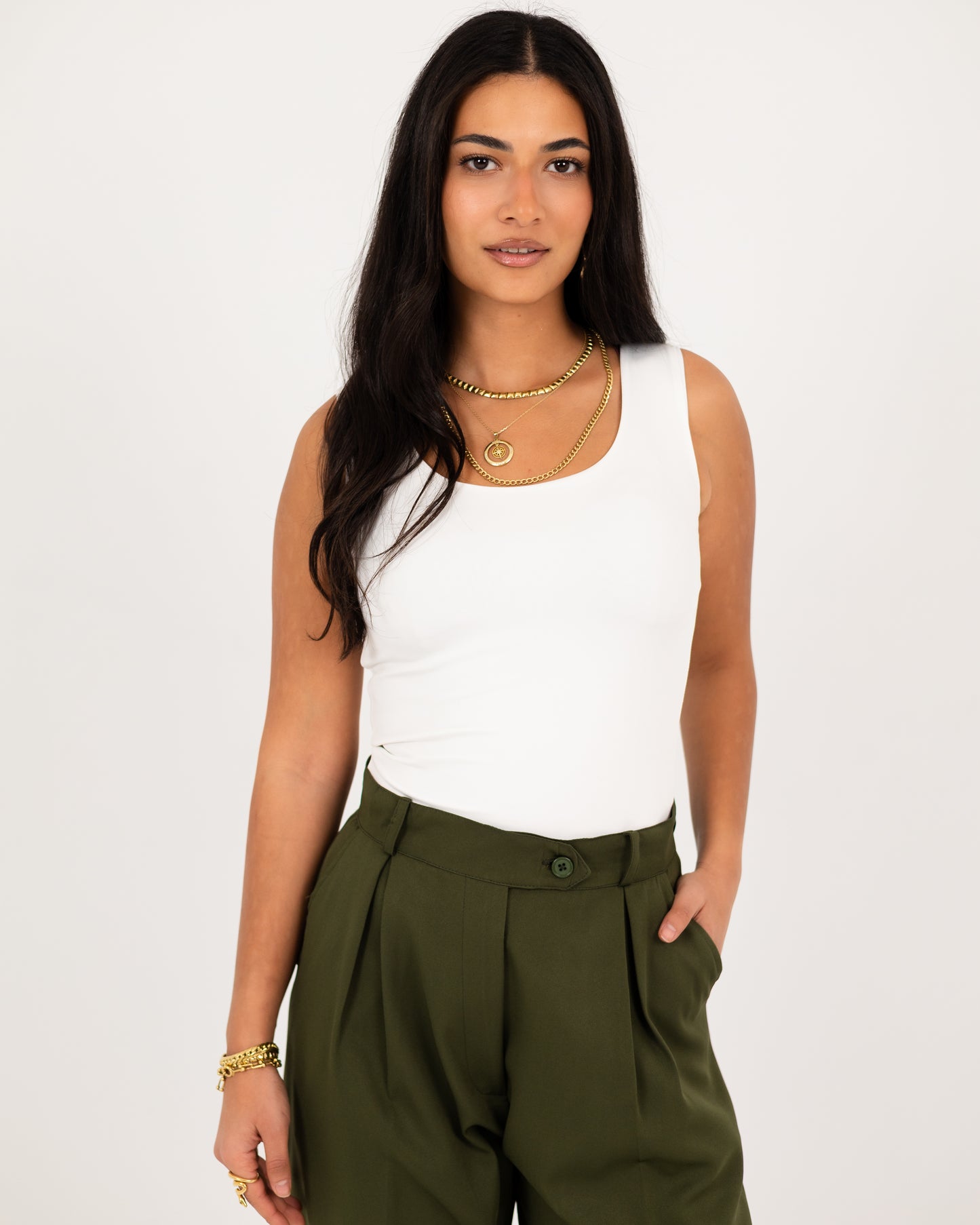 Wide-Leg Modern Pleated Pants