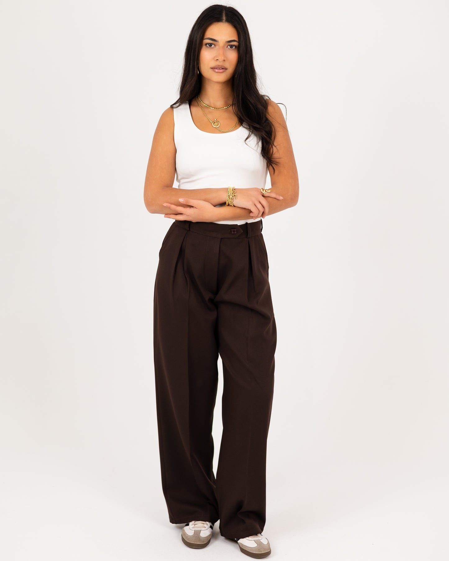 Wide-Leg Modern Pleated Pants