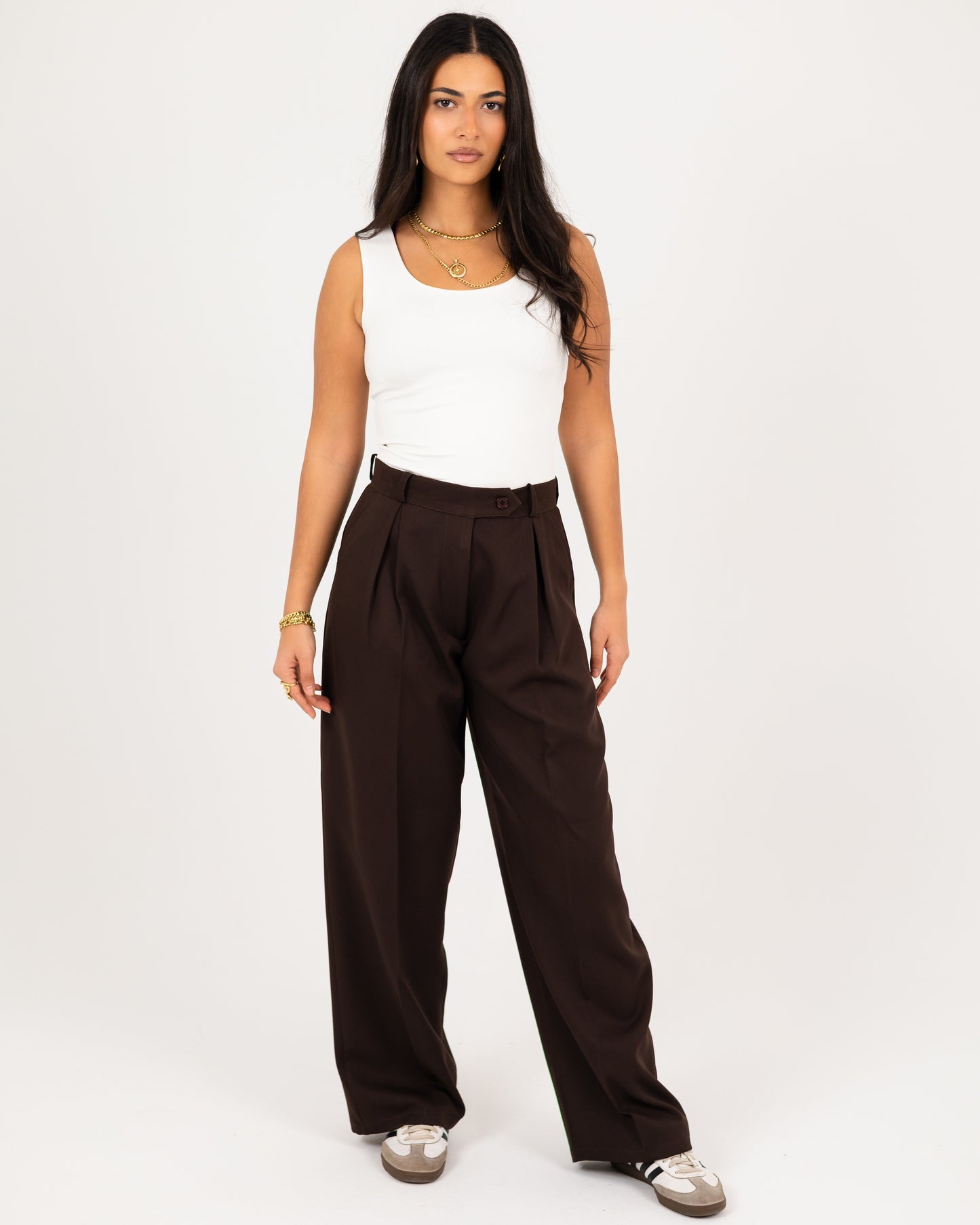 Wide-Leg Modern Pleated Pants