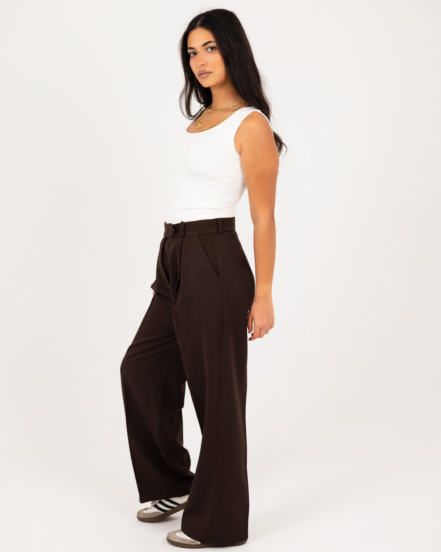 Wide-Leg Modern Pleated Pants