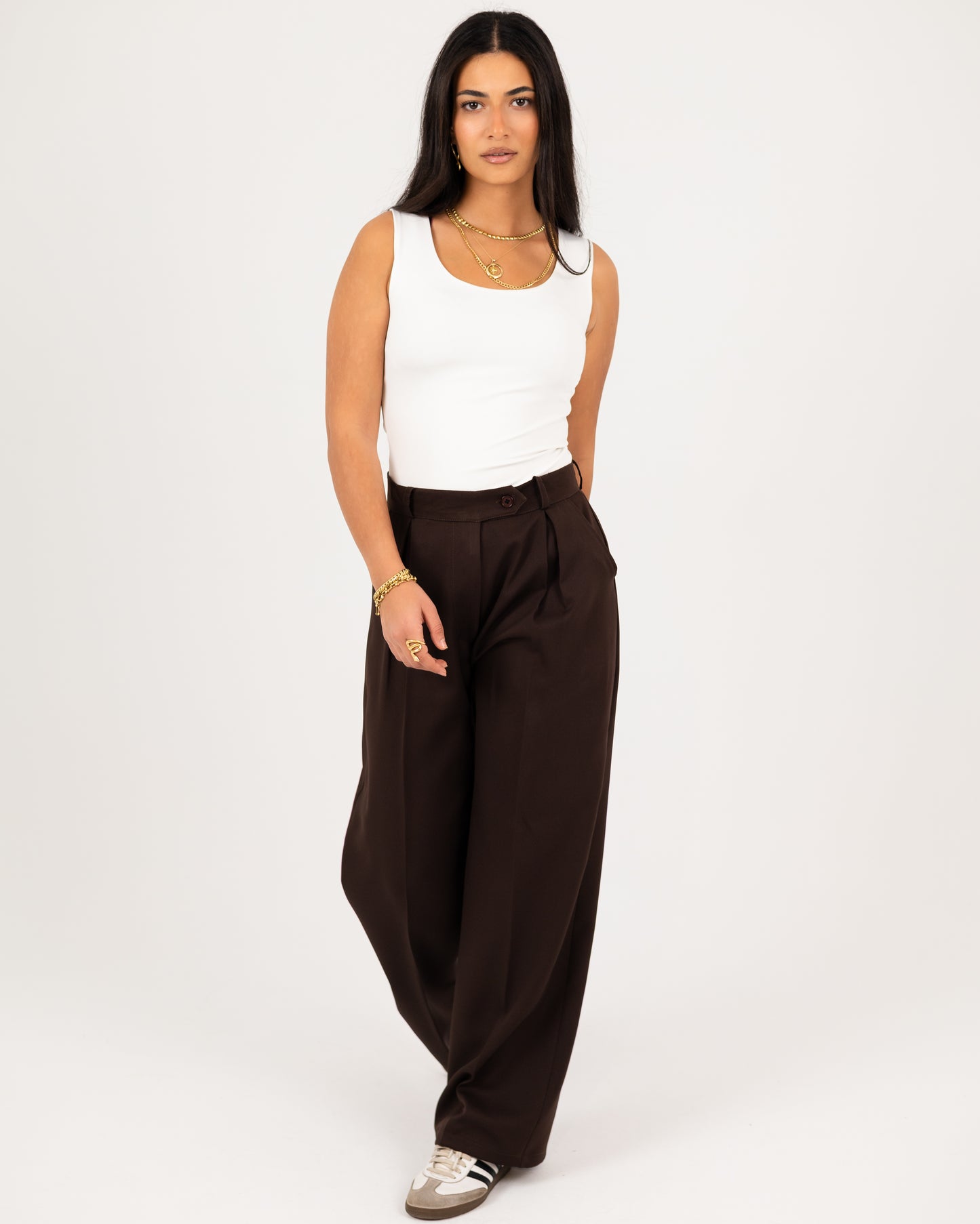 Wide-Leg Modern Pleated Pants