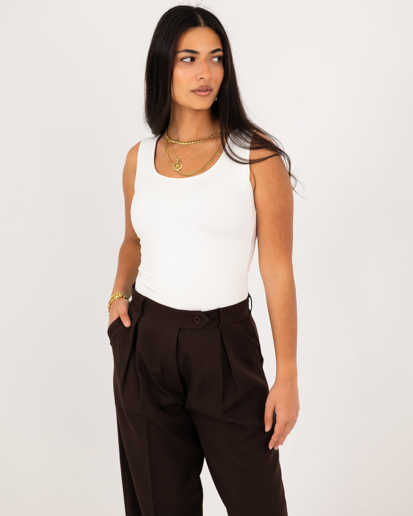 Wide-Leg Modern Pleated Pants