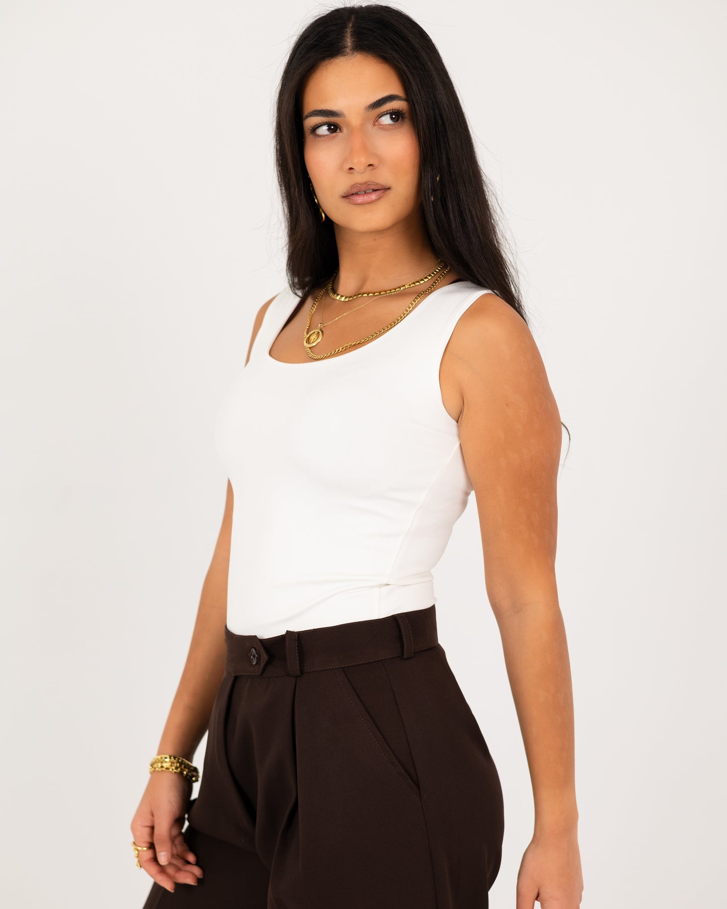 Wide-Leg Modern Pleated Pants