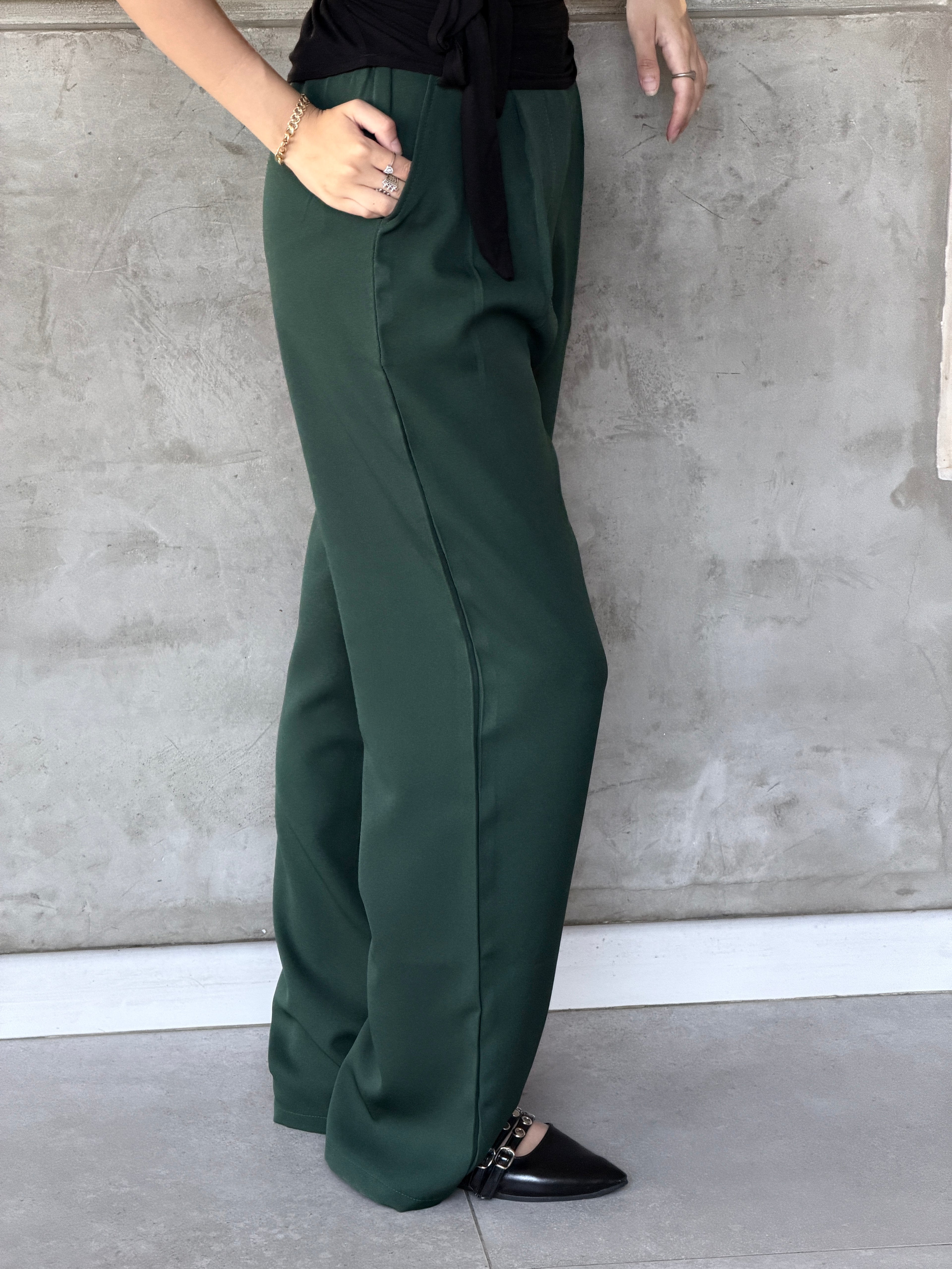 Wide-Leg classic Pants