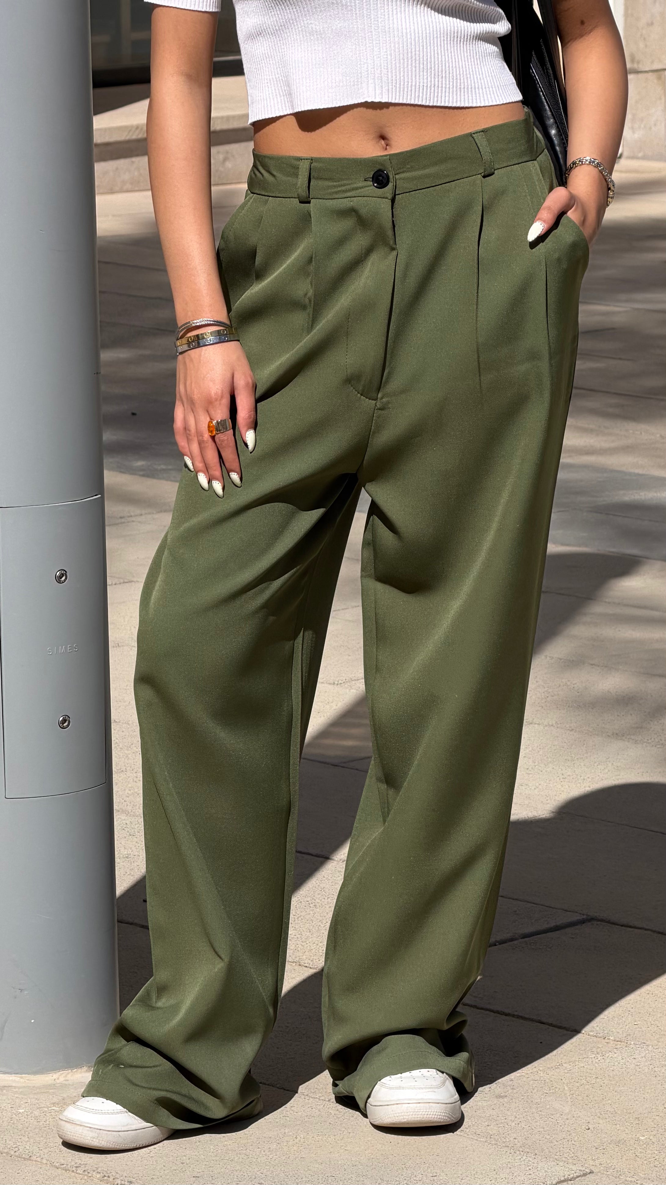 Wide-Leg classic Pants