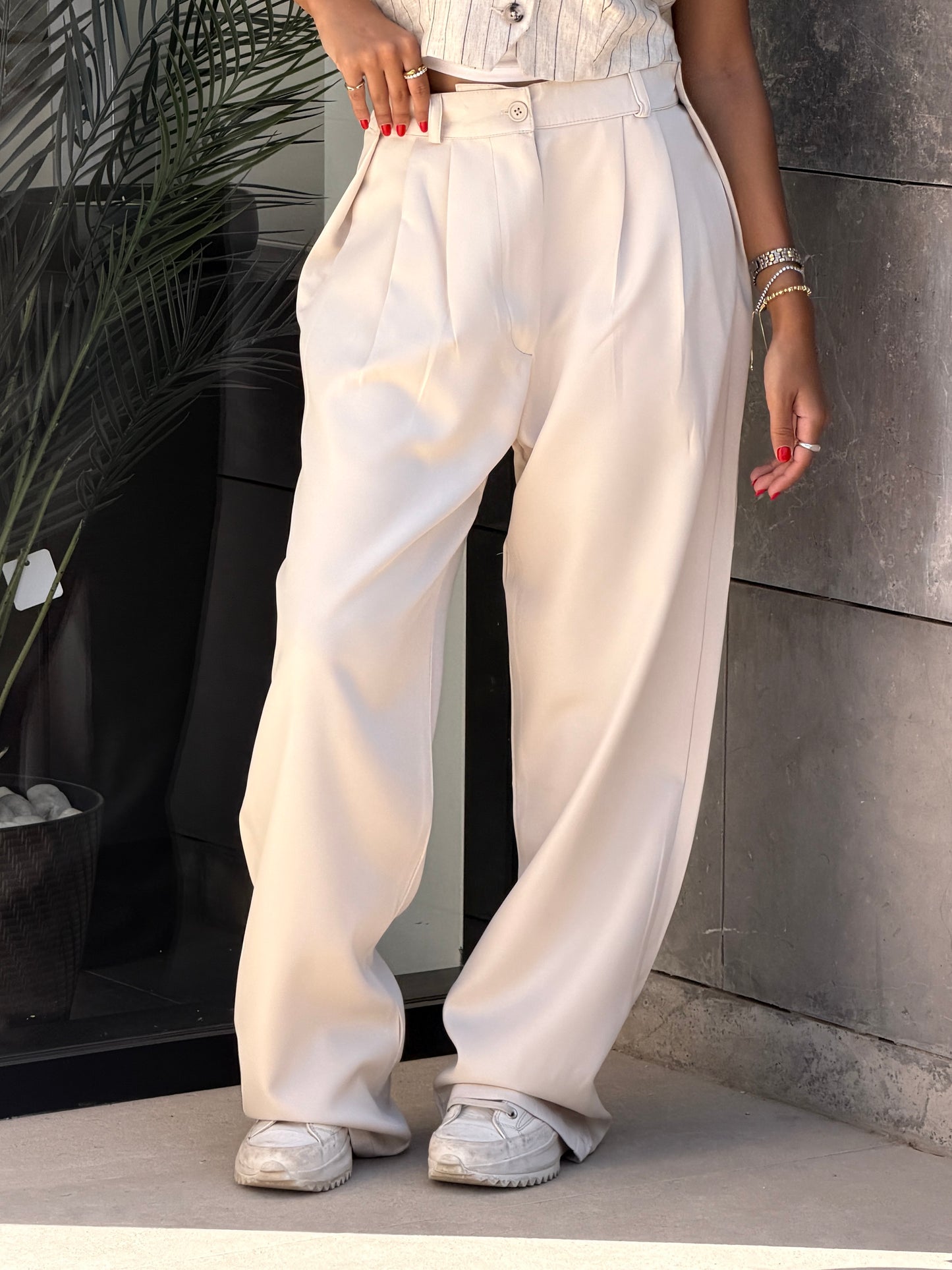 Smart Tailored Pants | Wide-Leg Fit