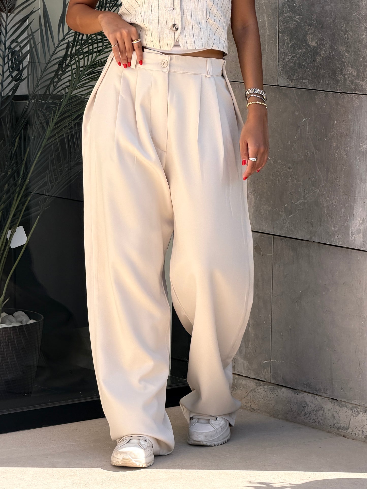Smart Tailored Pants | Wide-Leg Fit