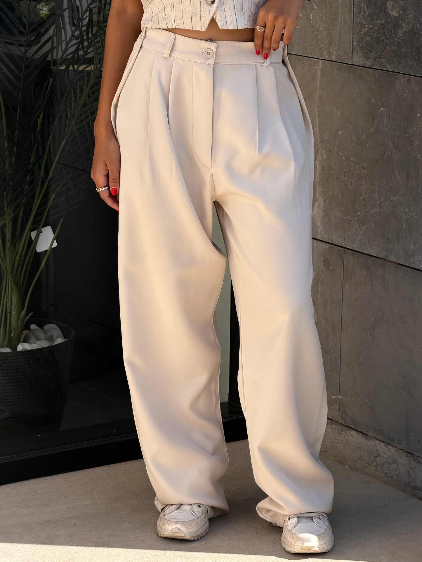 Smart Tailored Pants | Wide-Leg Fit