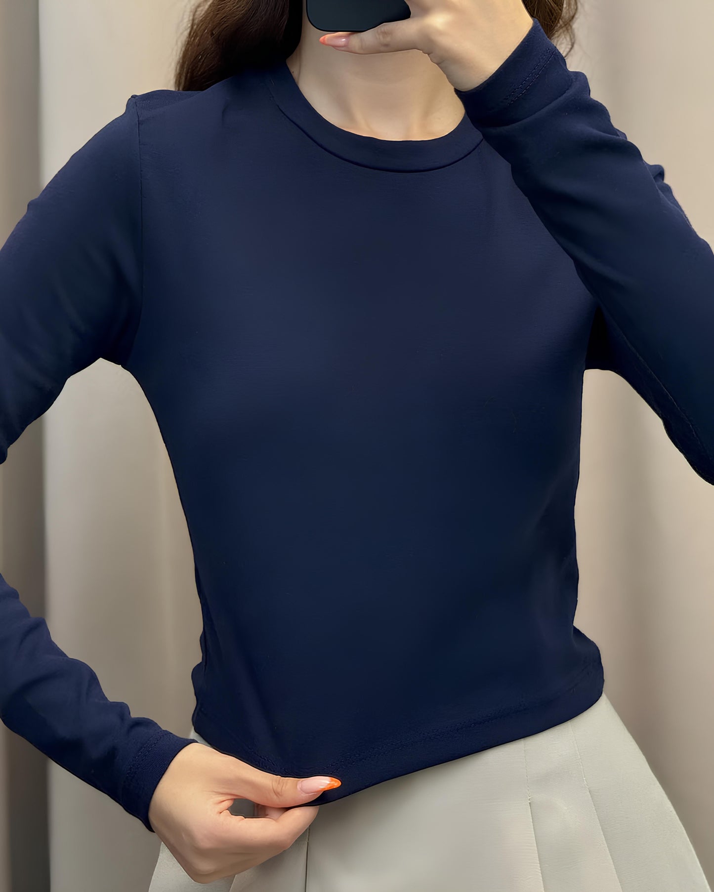 Basic top with sleeves