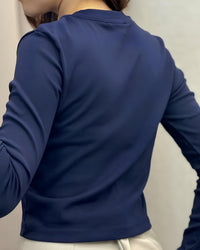 Basic top with sleeves